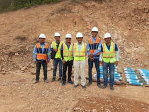 Z14912725801471d593091b37775dbf3cf796003a96150 52