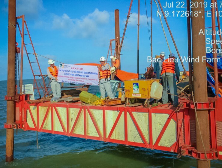 Z2216829009807e5f5f0216565a3cebdddee2a1a02baf1 1228