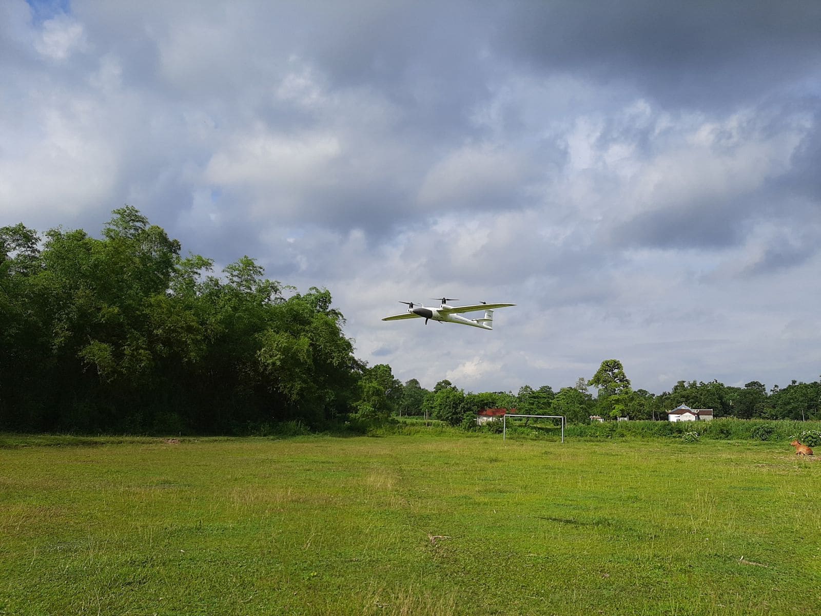 Z2545880610389 7760f8523e144300a87f14843ad7535e